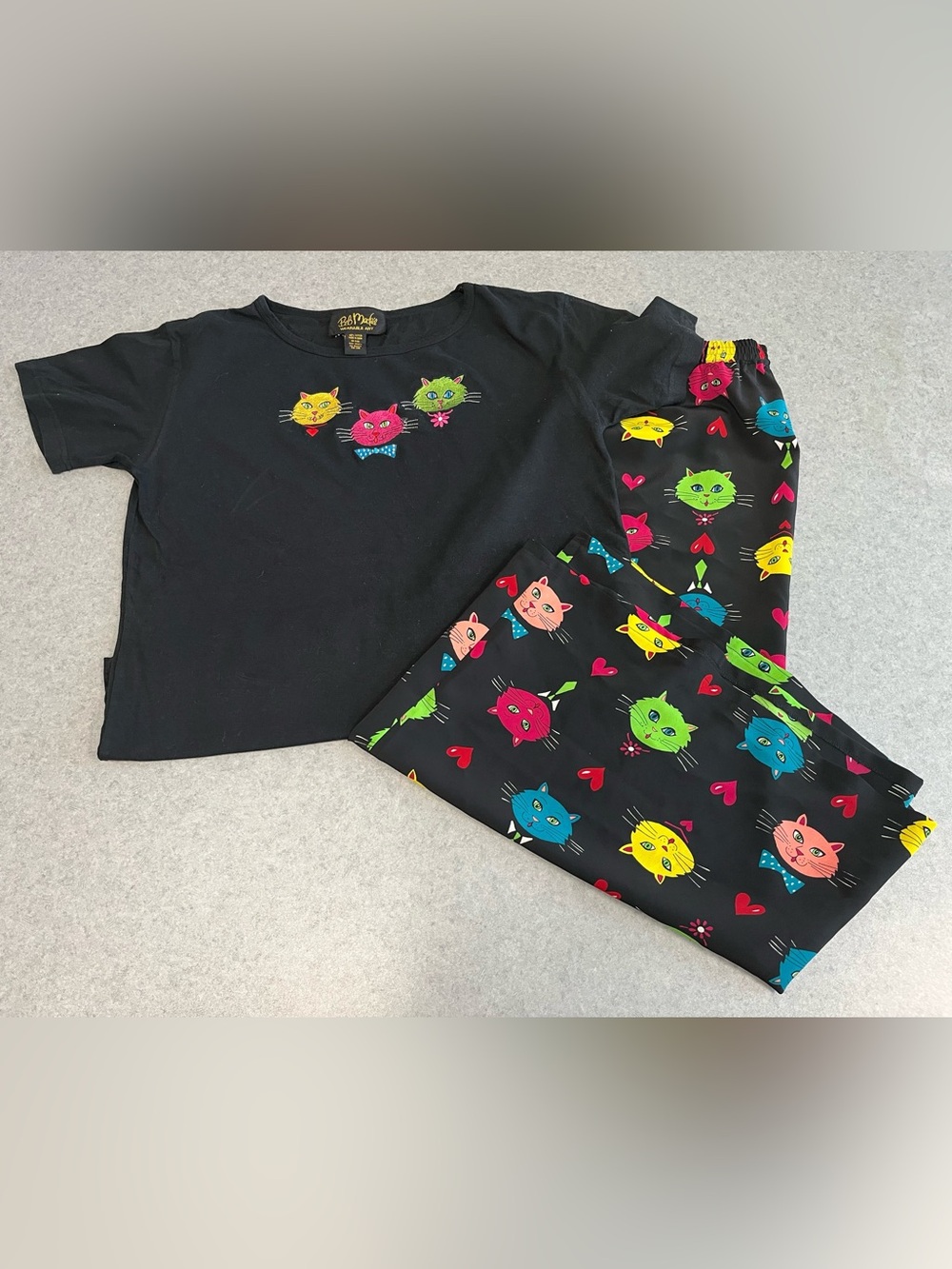 VTG Bob Mackie Embroidered Colorful Cat Wearable Art Top & Skirt Set—Small